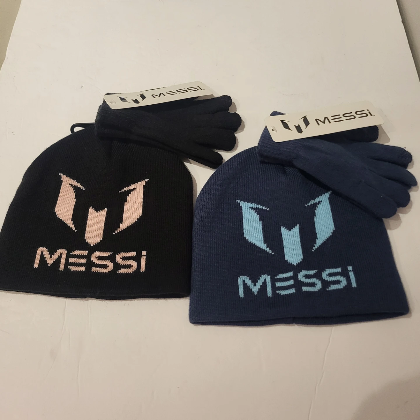 Messi Beanie and Gloves Set