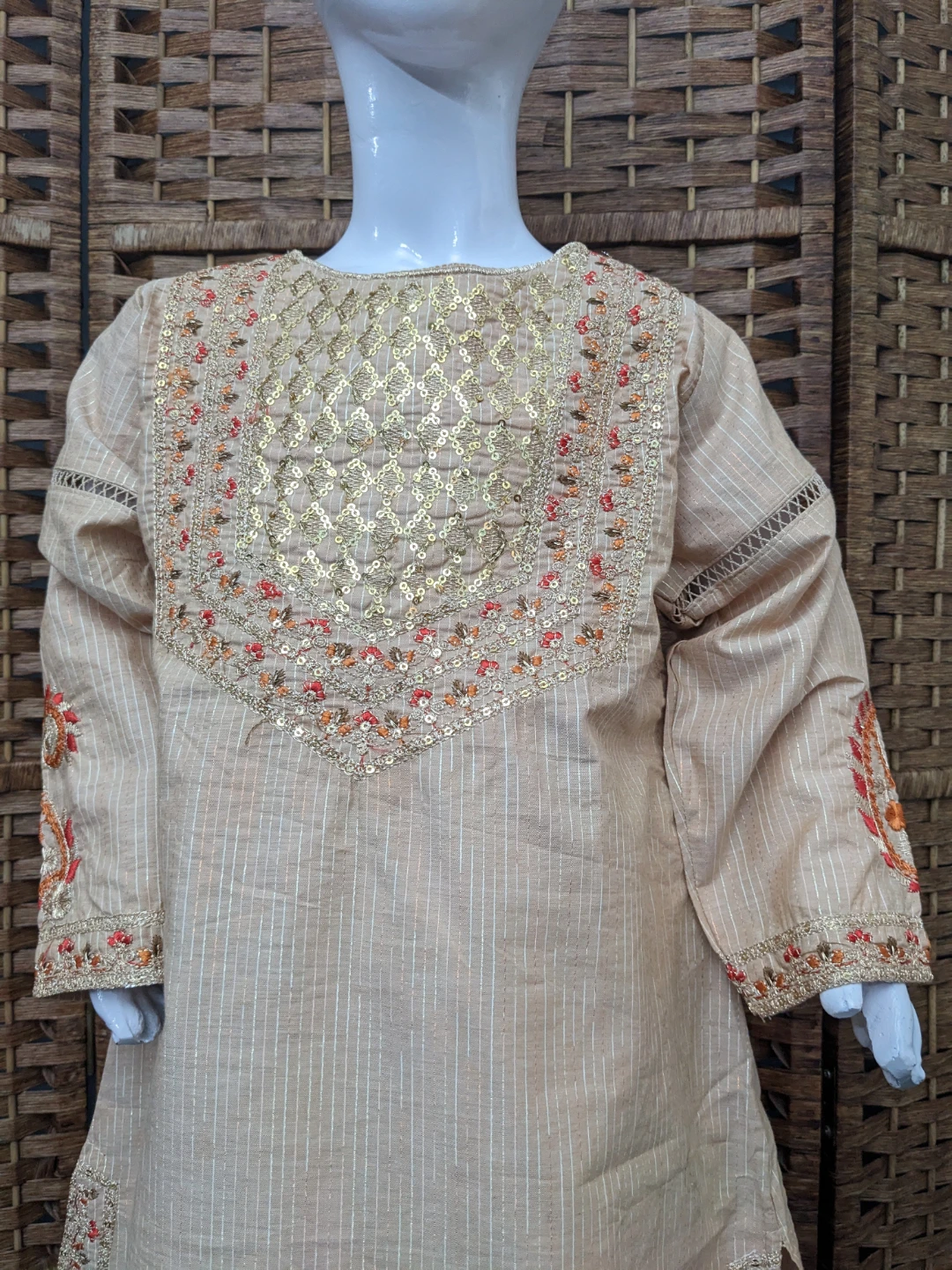 Girls beige embroidered traditional suit set - photo 4