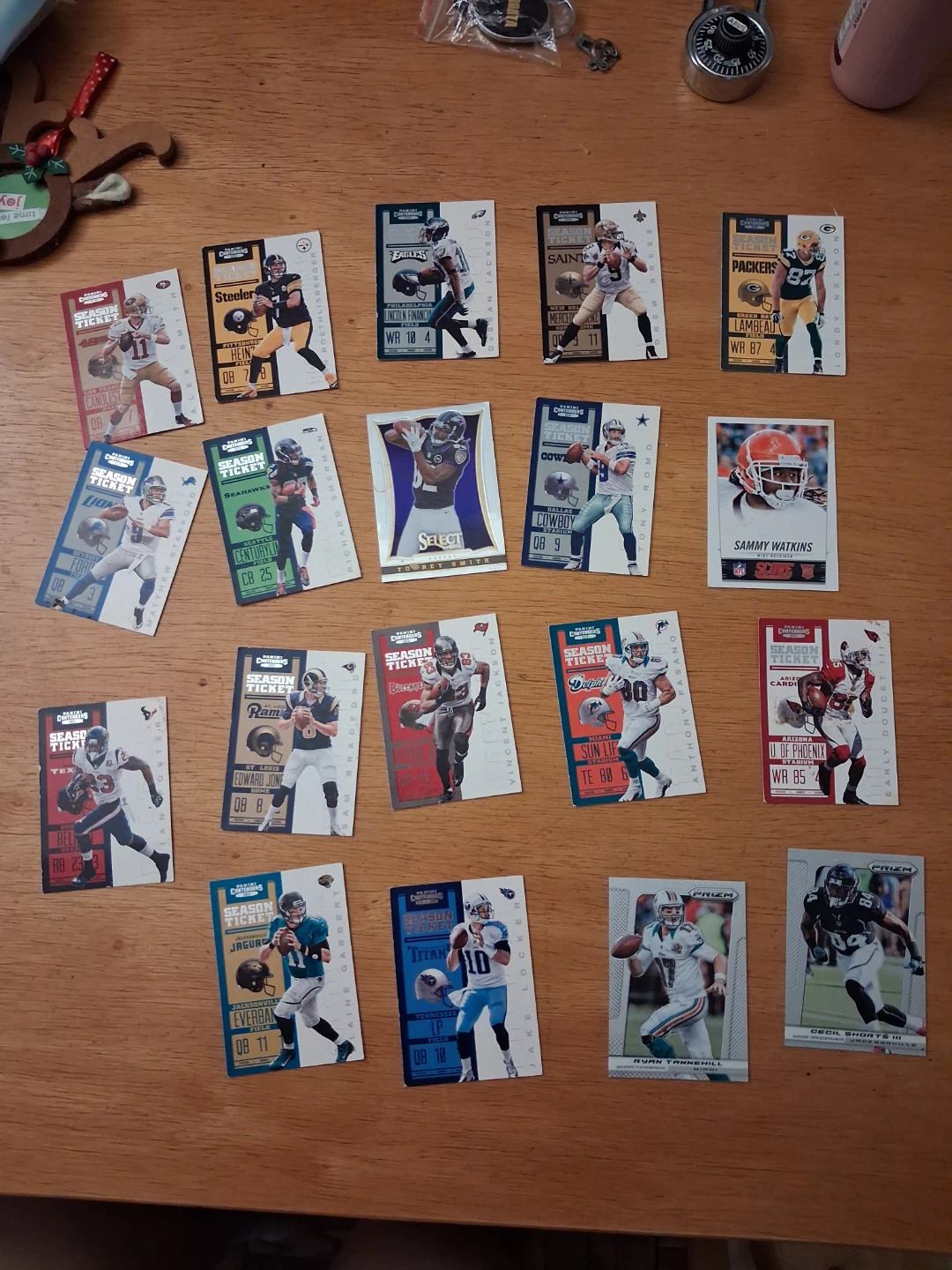 Set of 19 Panini NFL Football Trading Cards