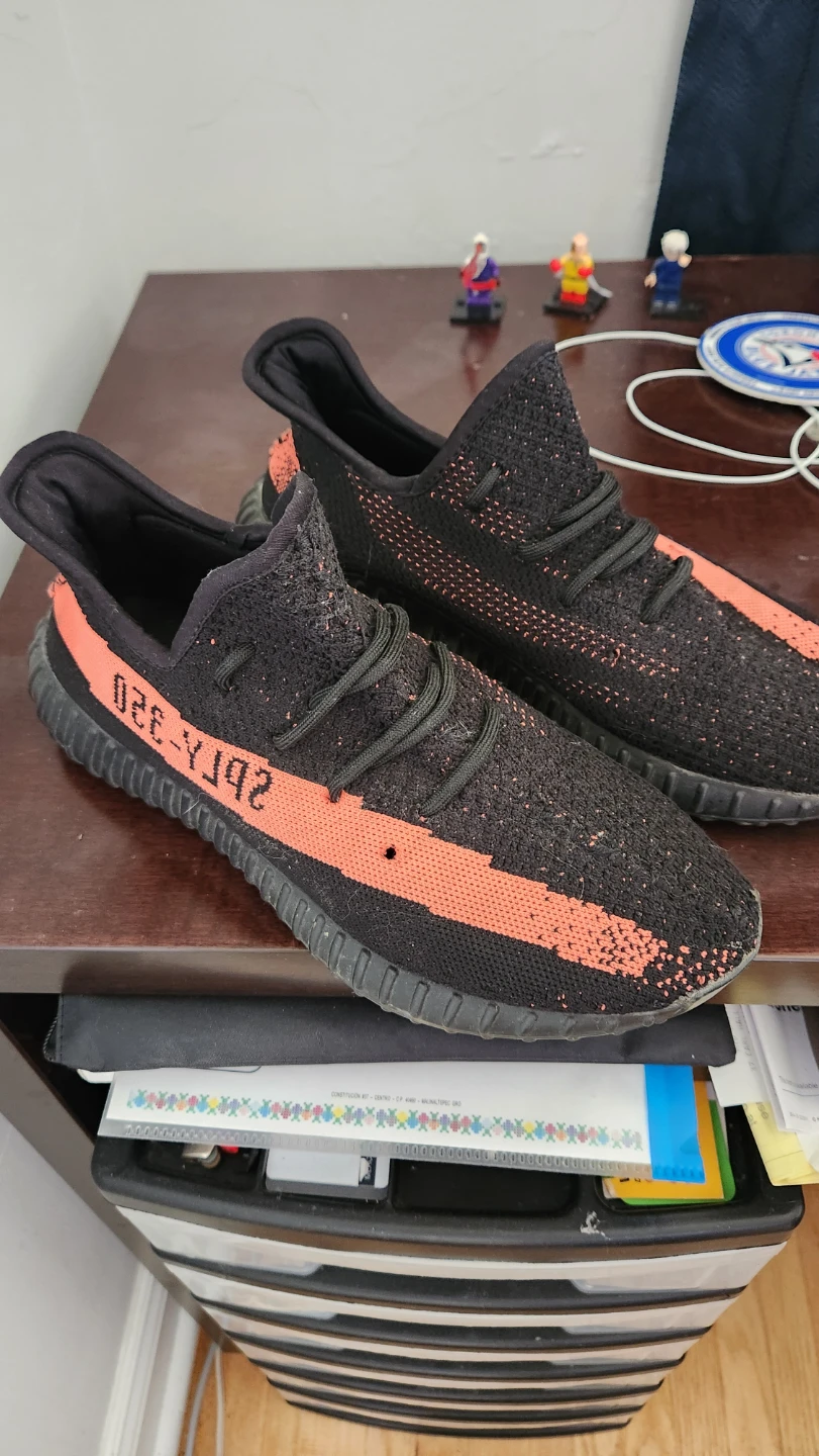 Adidas Yeezy Boost 350 V2 Core Black Red
