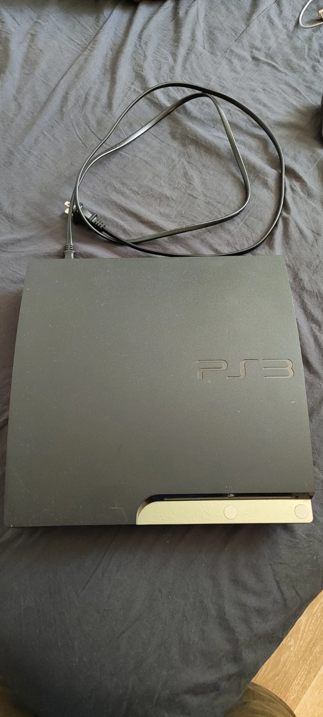 PlayStation 3 (160 GB) bundle (Controller and 30+ games