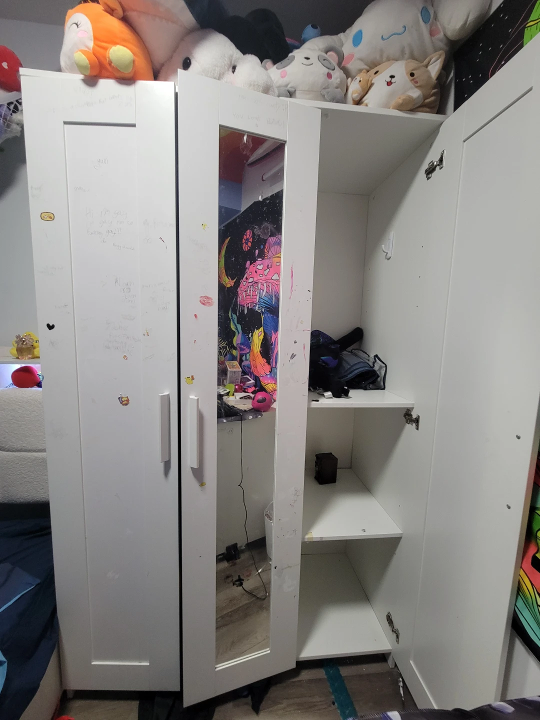 IKEA Brimnes Wardrobe with 3 doors - photo 2