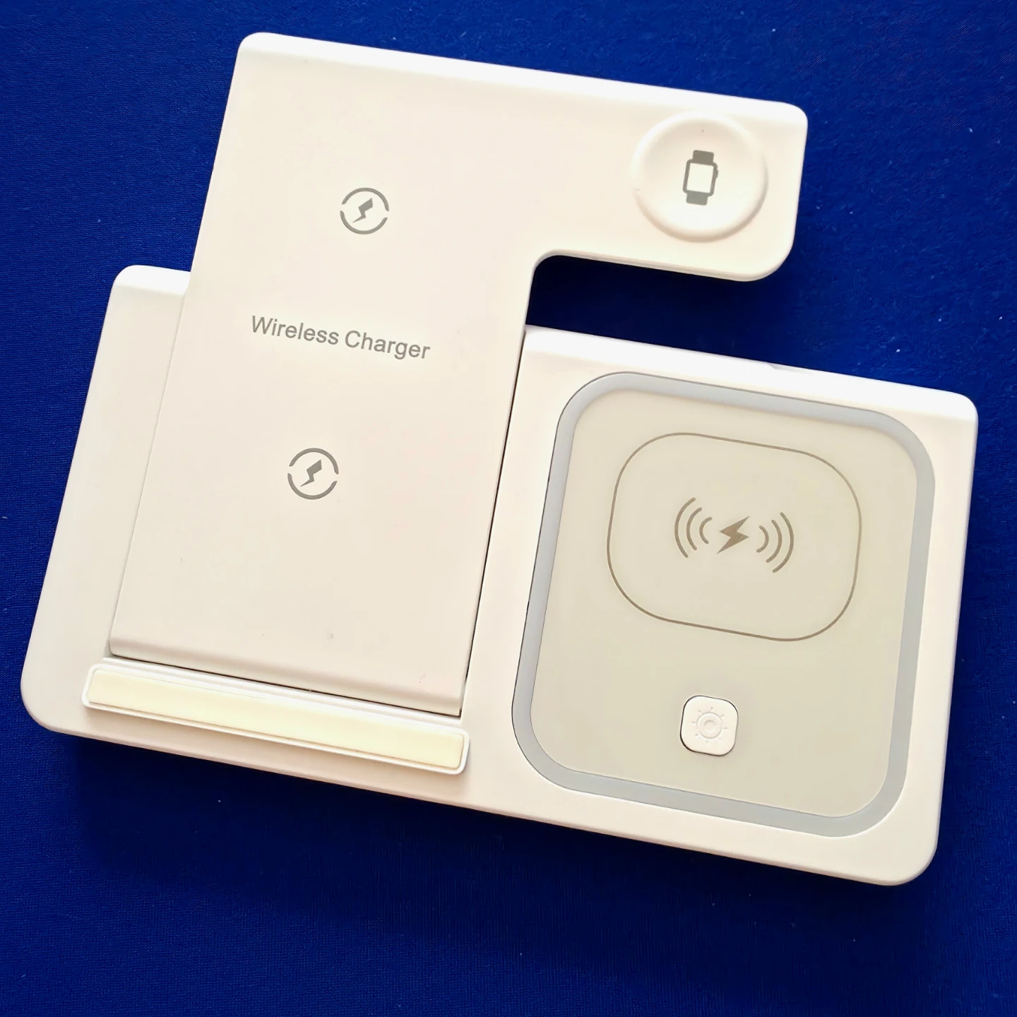 3-in-1 Multi-Device Wireless Charger