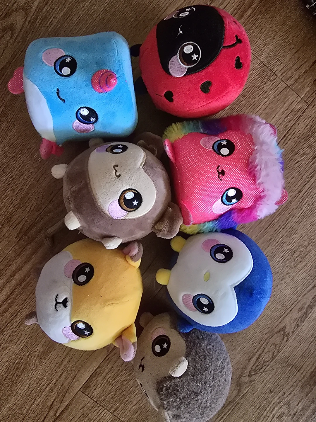 Set of 7 Plush Squish Toys