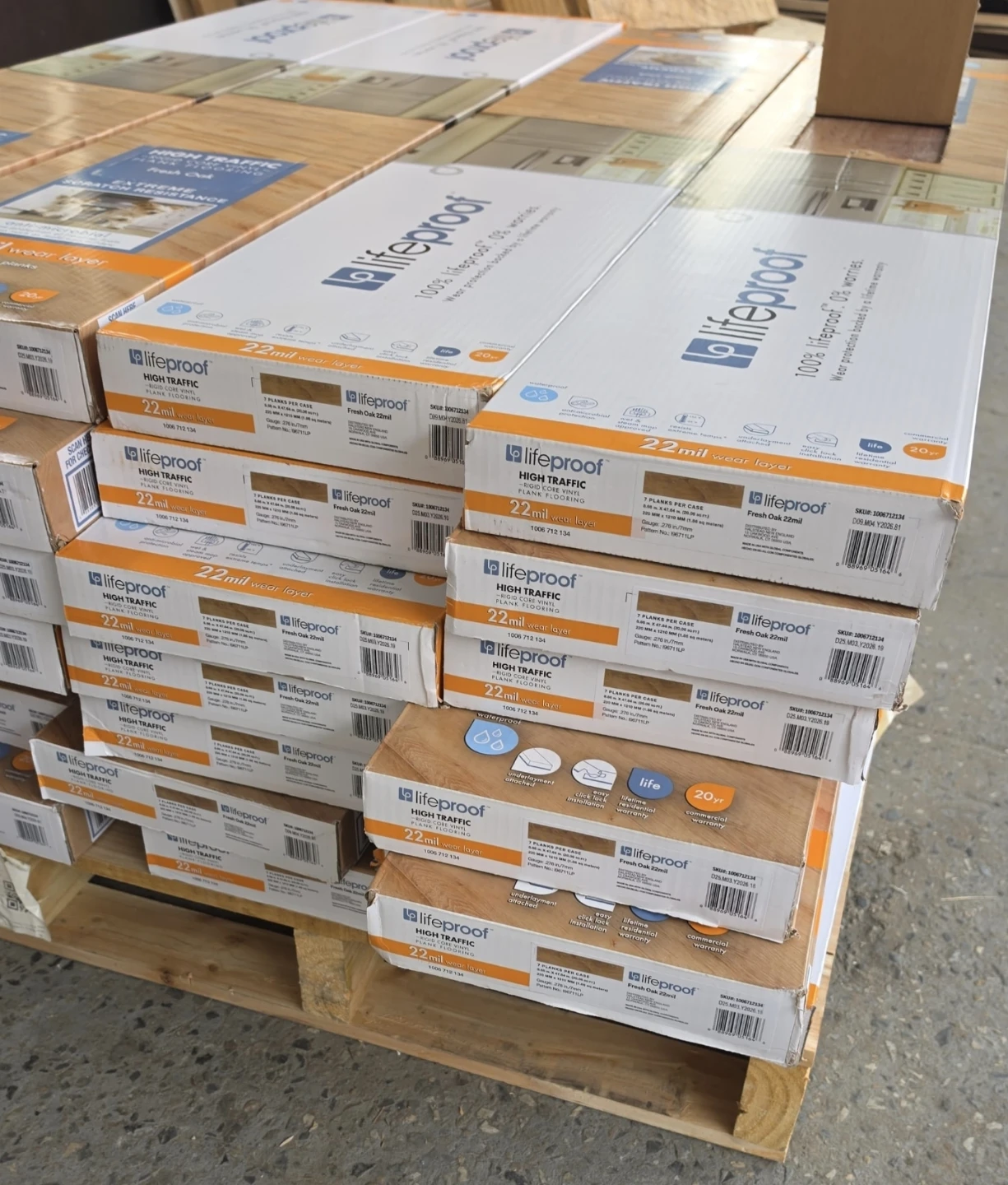 Lifeproof Fresh Oak Rigid Core Vinyl Plank Flooring - photo 2