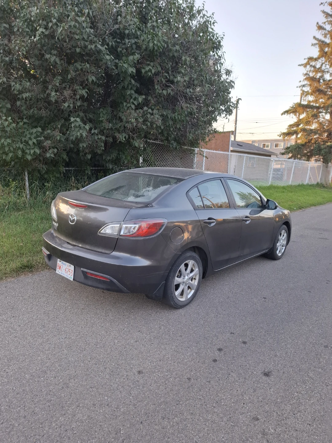 Grey Mazda 3 Sedan - photo 4