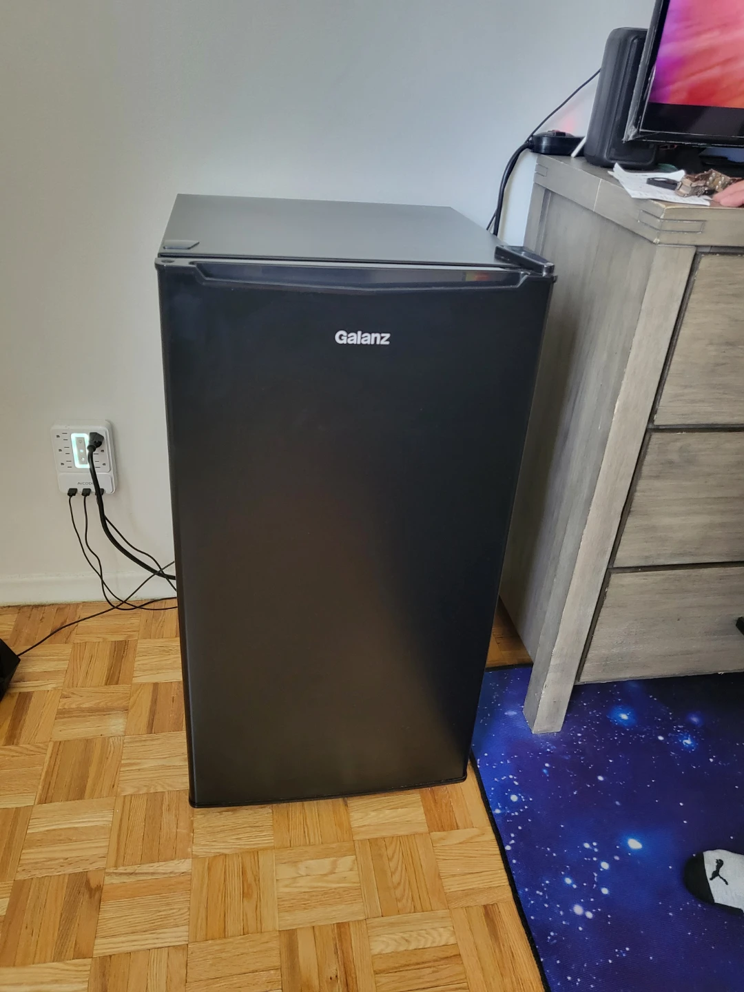 Galanz Fridge $70 *Like New* Mint Condition 10/10