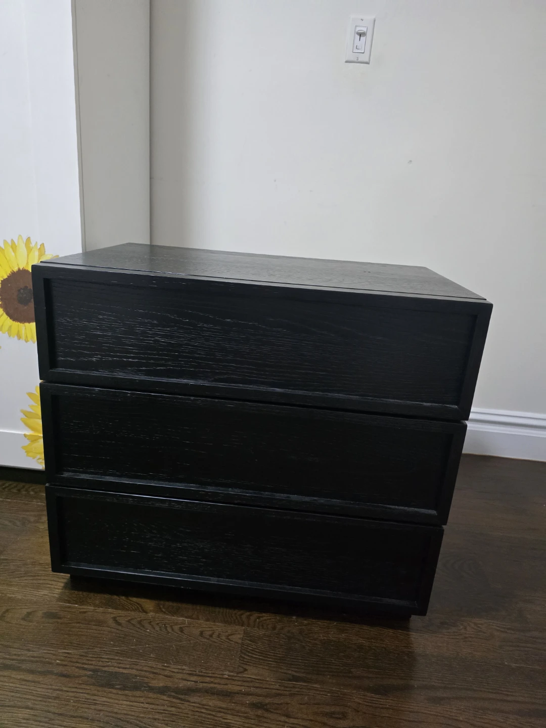 Black 3-Drawer dresser