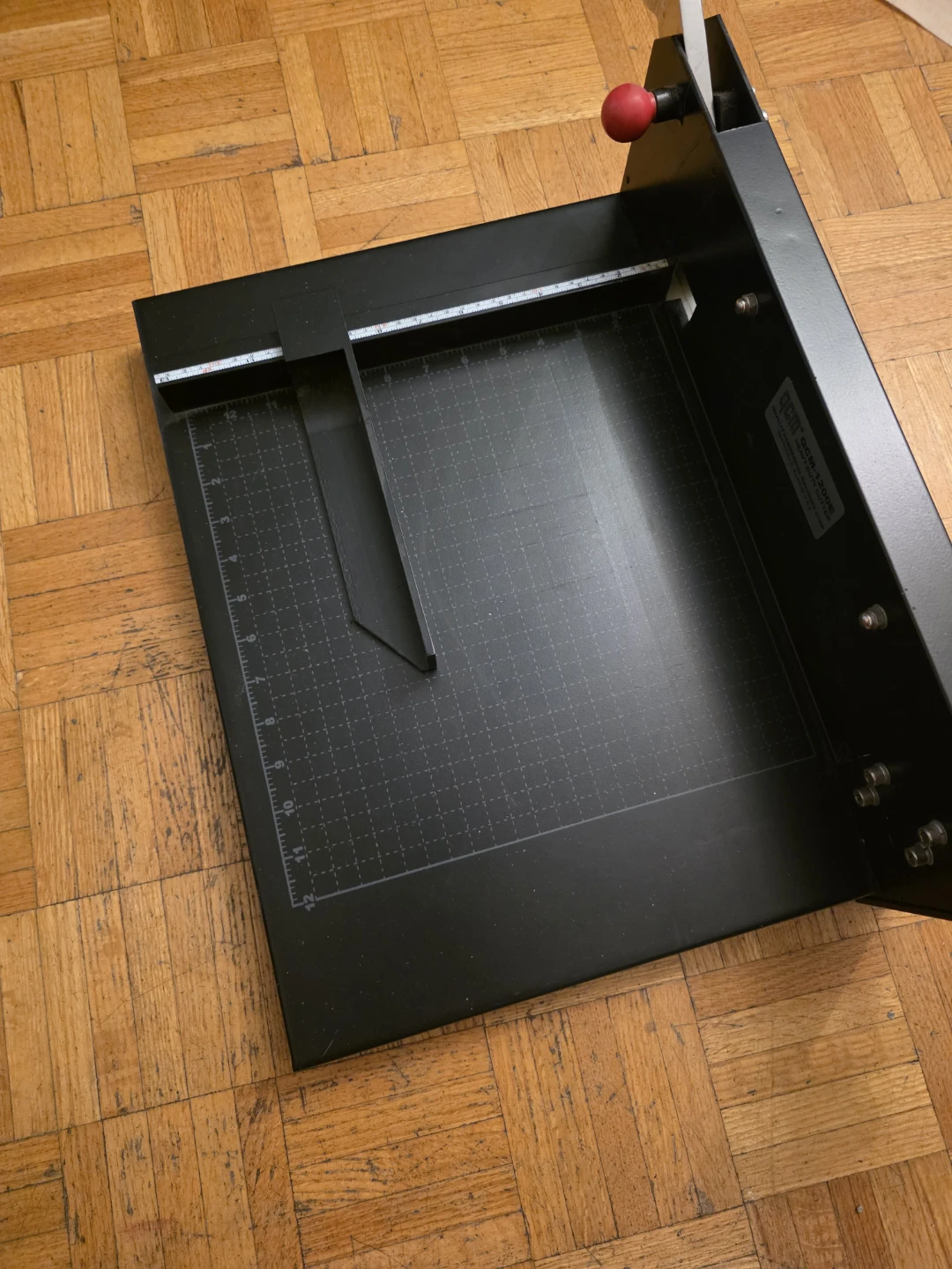 QCM-1200E Heavy-Duty Paper Cutter - photo 2