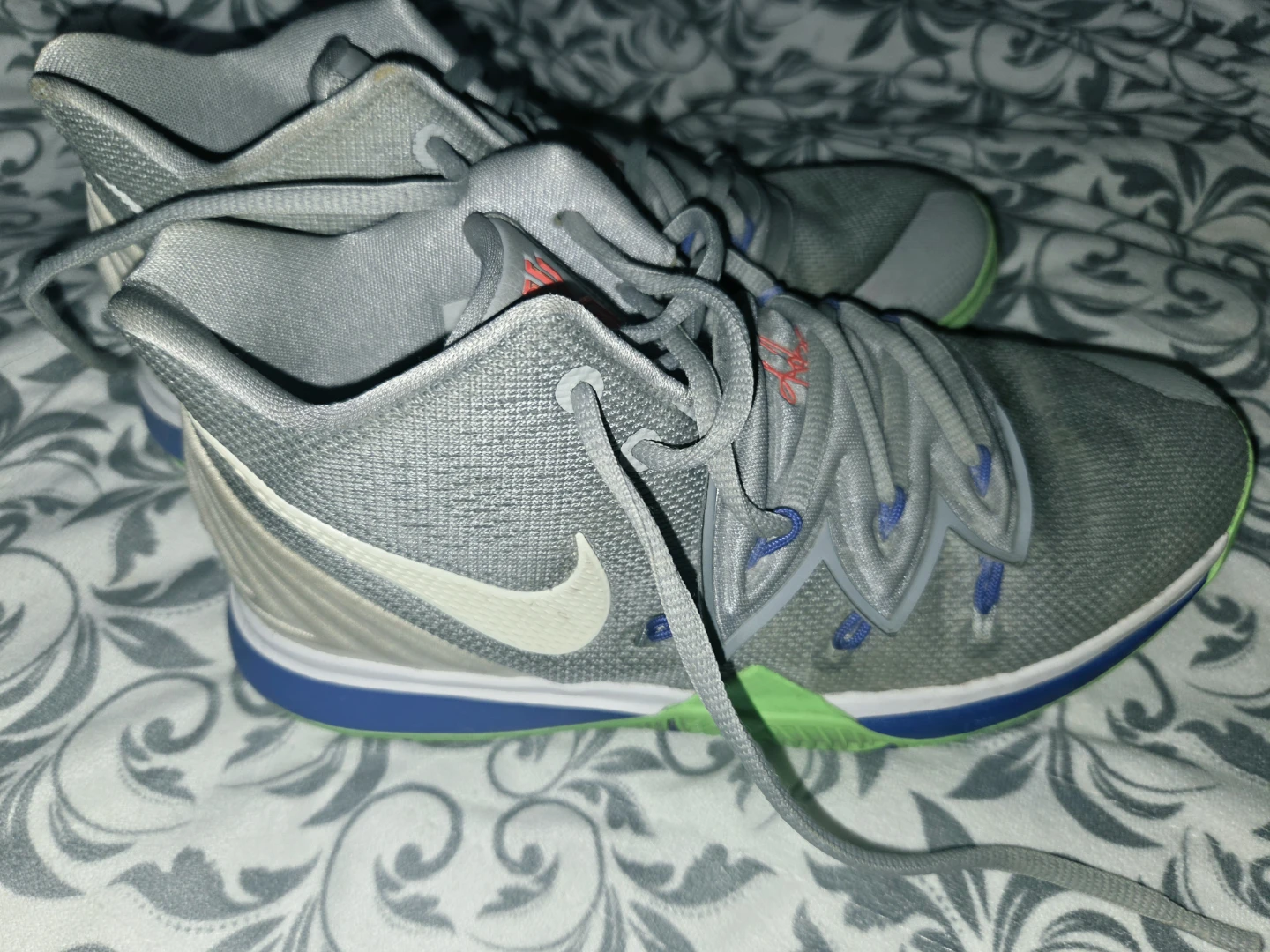 Nike Kyrie 5 Grey Basketball Shoes - photo 2