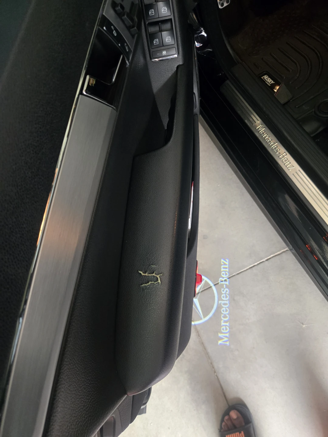 Mercedes-Benz C-Class Sedan - photo 2