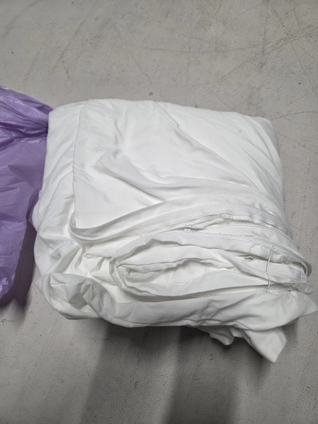 White Fitted Sheet - photo 2