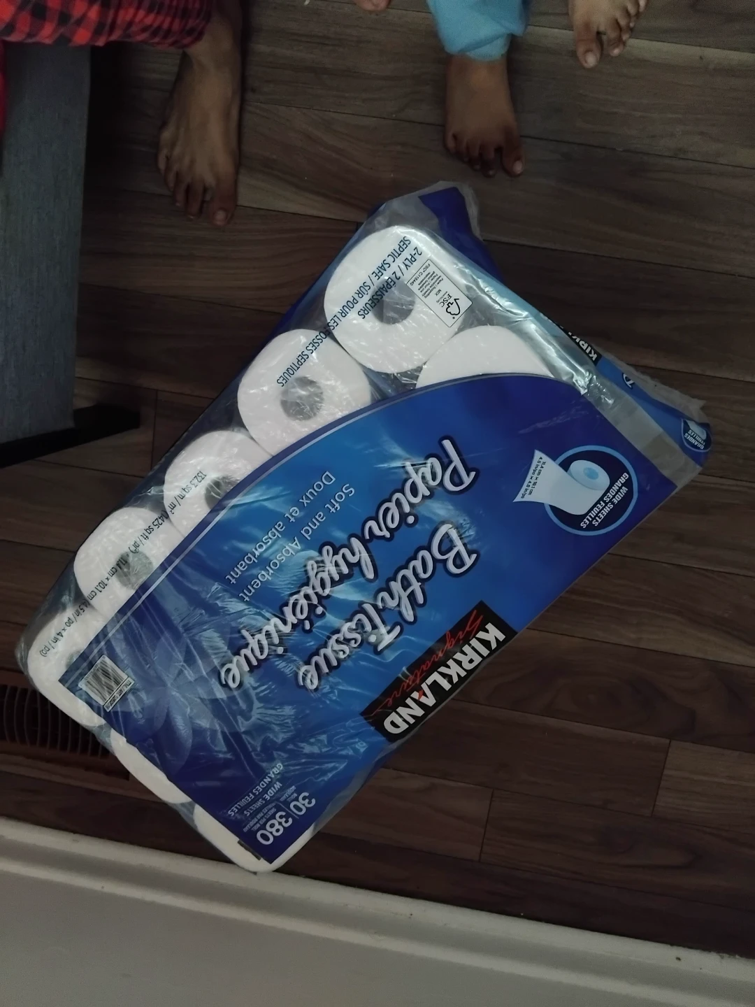 Kirkland Signature Bath Tissue - 30 Rolls - photo 2