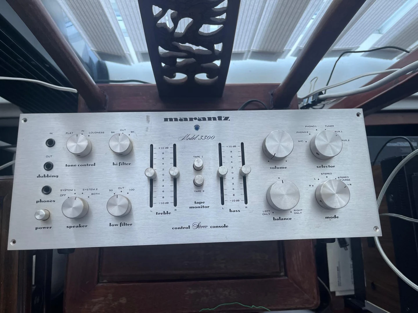 Marantz Model 3300 Stereo Control Console - photo 3