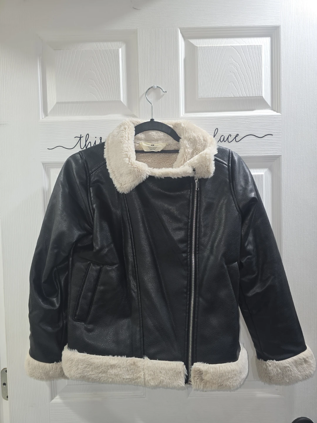 H&M Faux Fur Lined Black Jacket - photo 2