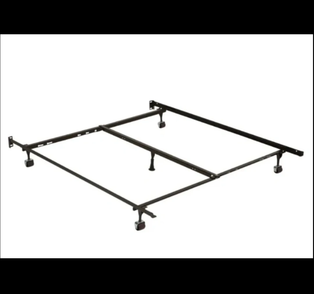 Adjustable bedframe