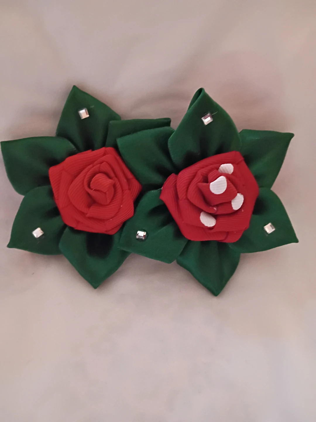 Lazo para el cabello estilo petalos