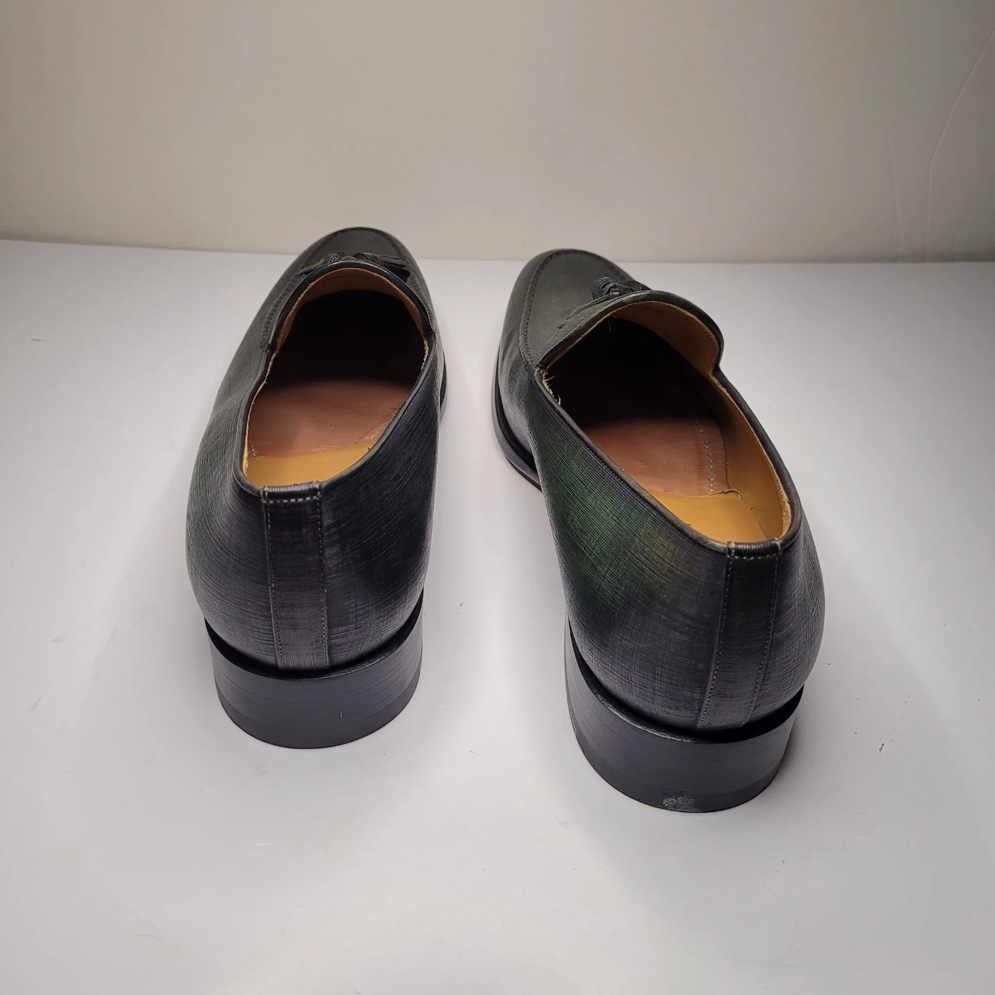 Saks Fifth Avenue by Magnanni Tassel Loafers 9.5 - photo 3