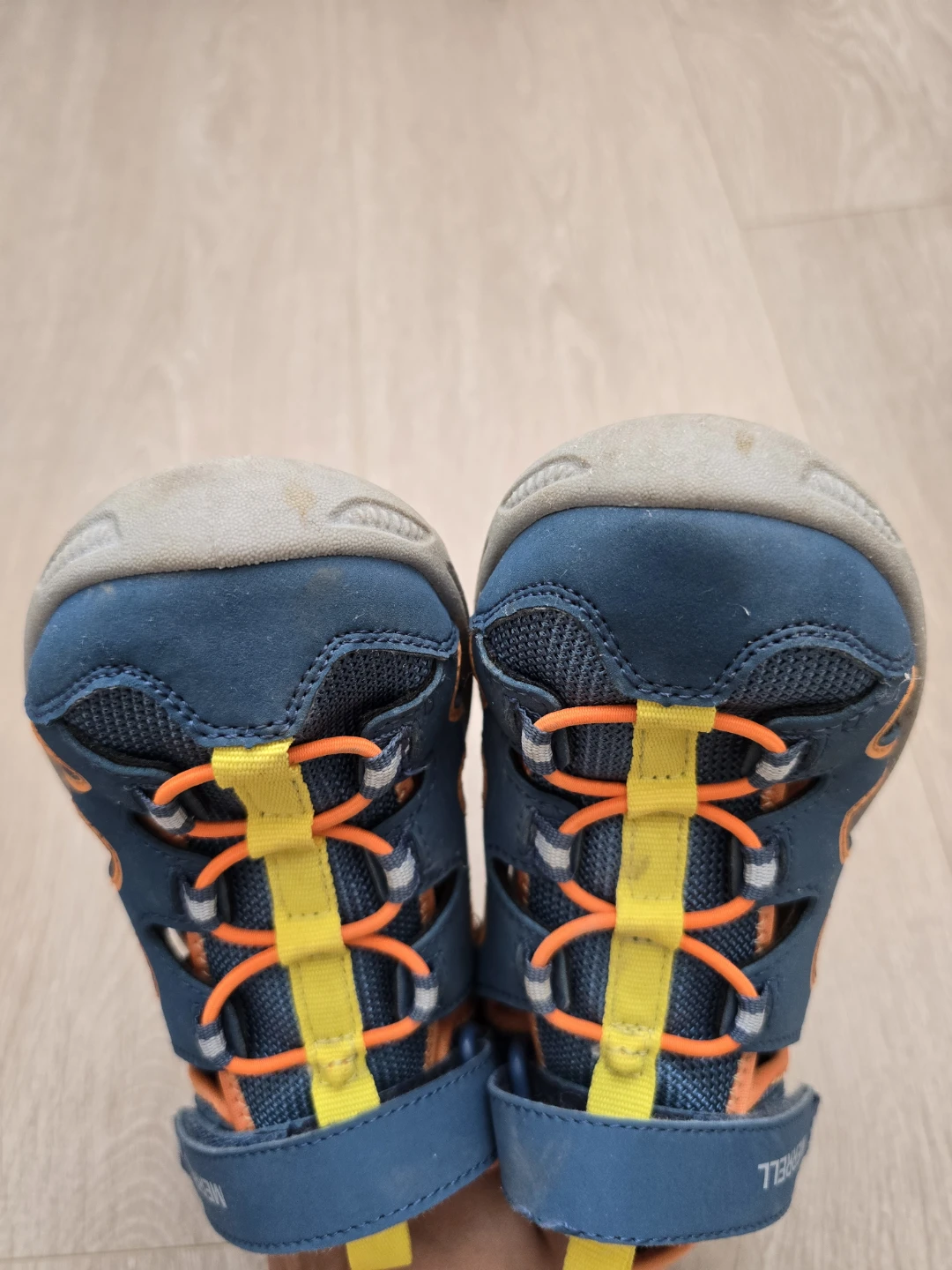 Merrell Kids Sandals Size 2M - photo 3