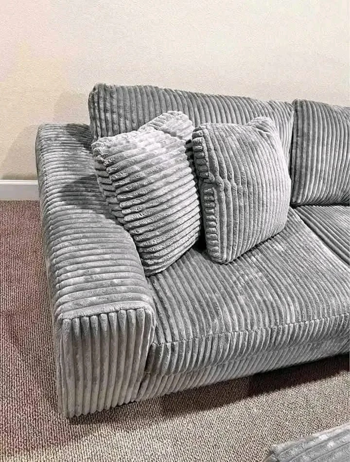Sectional couch - photo 2