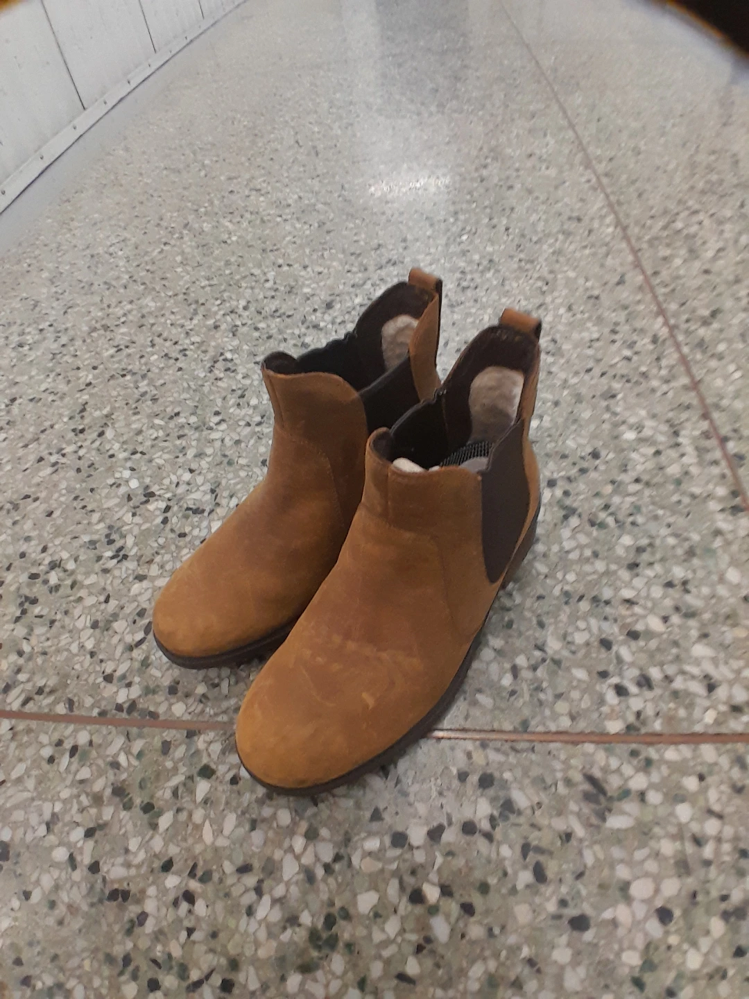 UGG Women's Brown Suede Ankle Boots Size 8 - photo 5