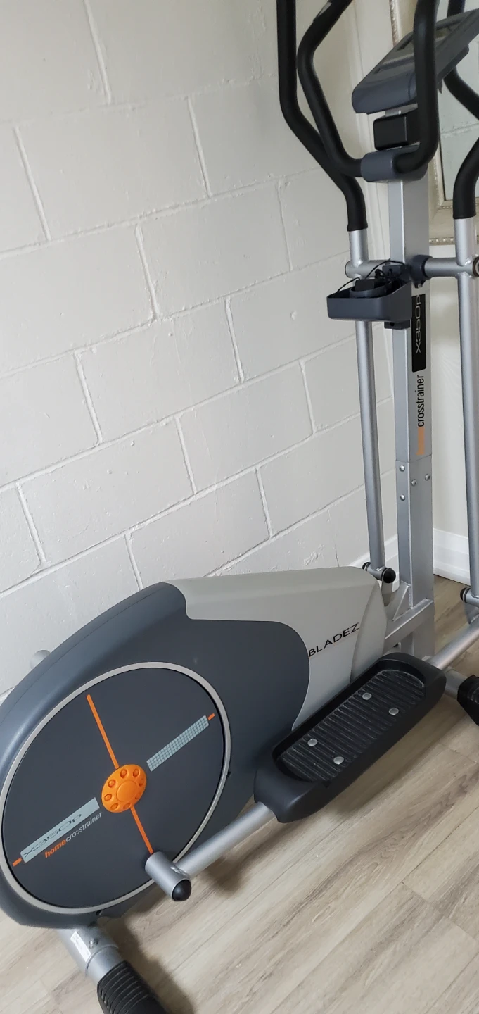 Bladez X350p Home Crosstrainer - photo 3