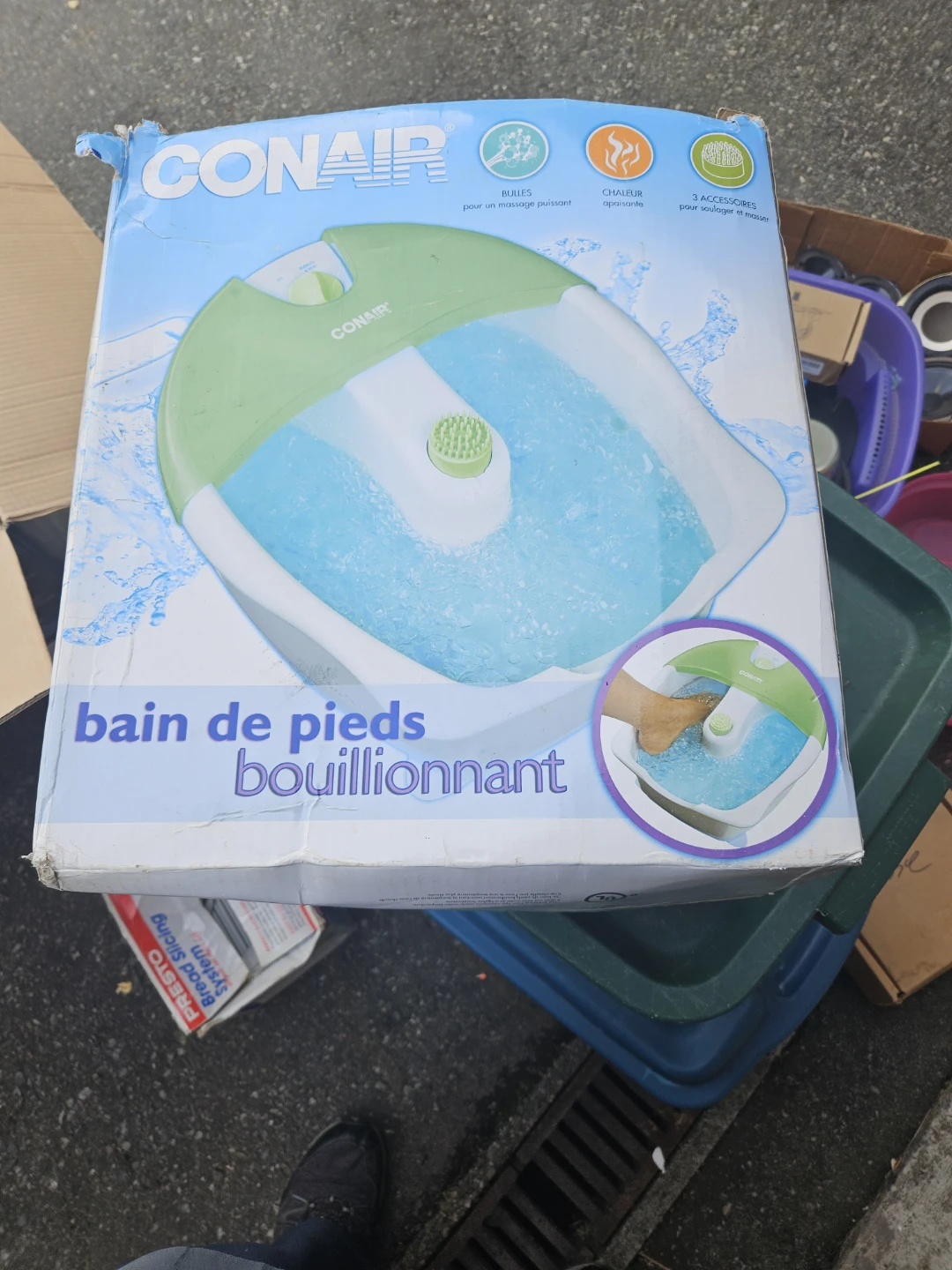 Conair Bubbling Foot Spa - photo 2