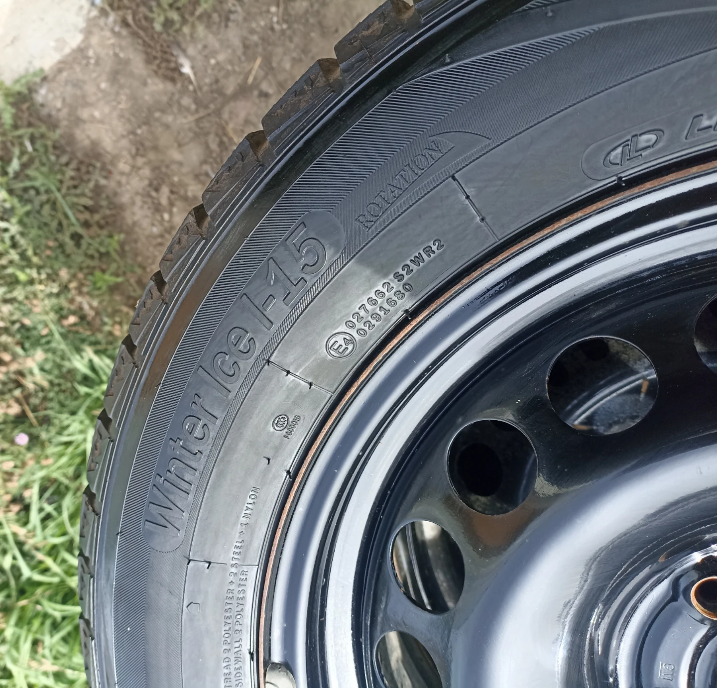 Winter tires on Rims 215-60-16 Green Max.Like new.Off Chev Cruze - photo 4