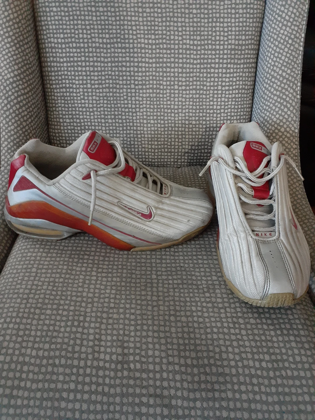 Nike Max Air Sneakers Silver and Red Vintage Y2K Size US10 - photo 2