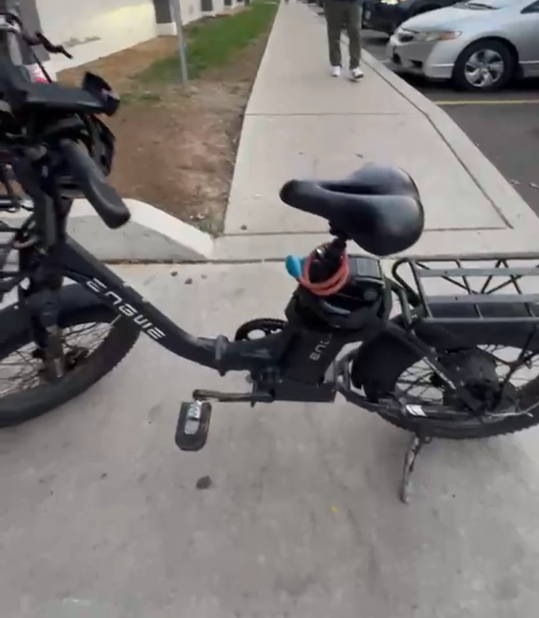 Engwe Electric Folding Bike - photo 3