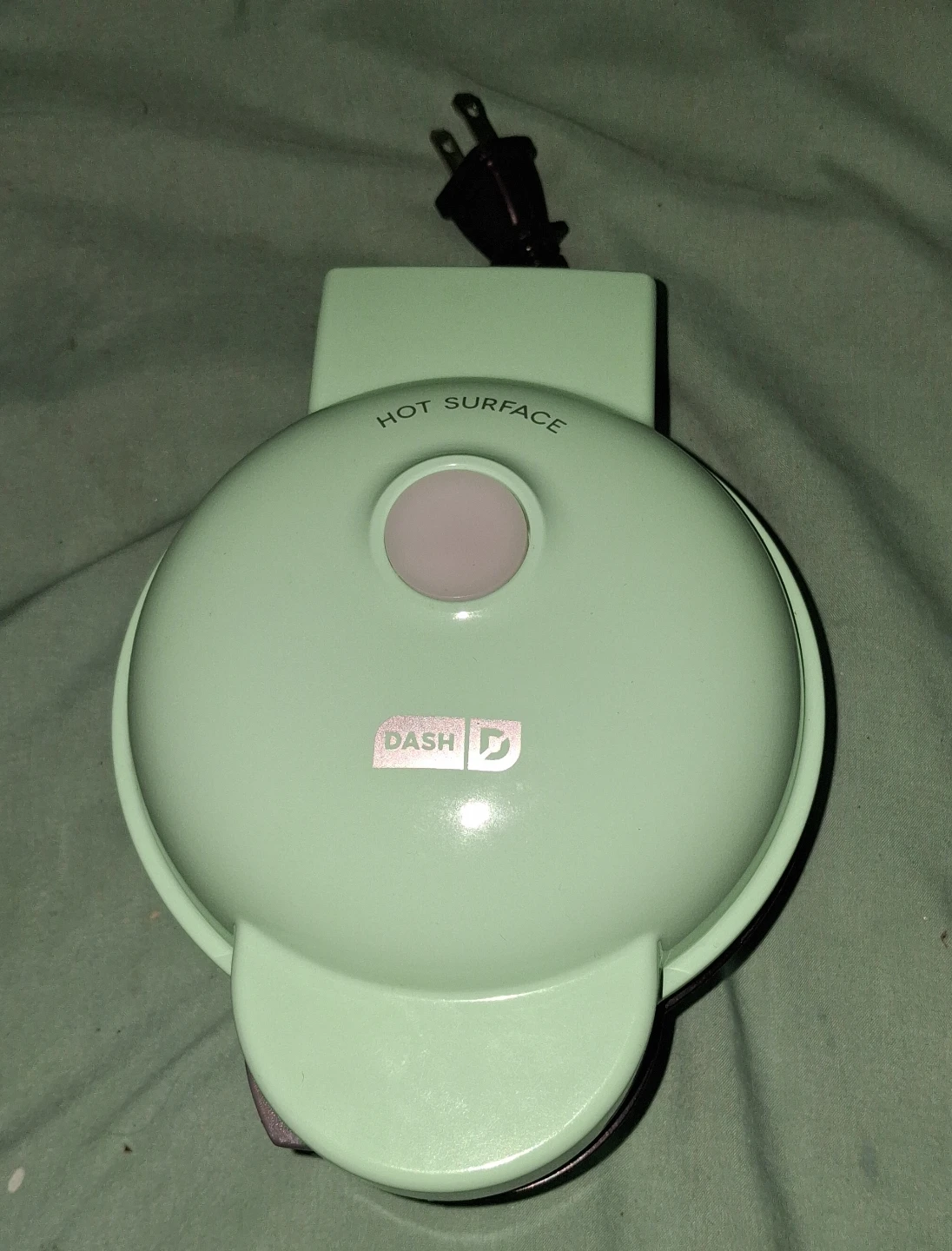 Dash 4" Mini   Waffle/Pancake Maker w Unicorn  & Dinosaur Plates - photo 2