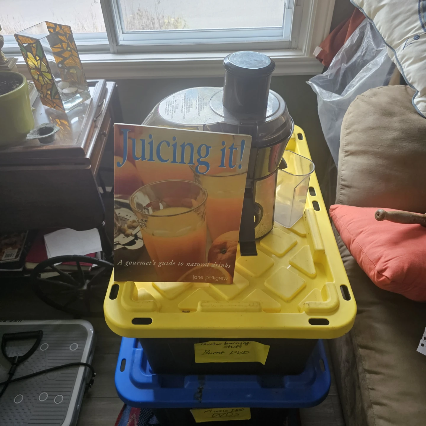 Hamilton Beach Juicer with Juicing It! Book - photo 3