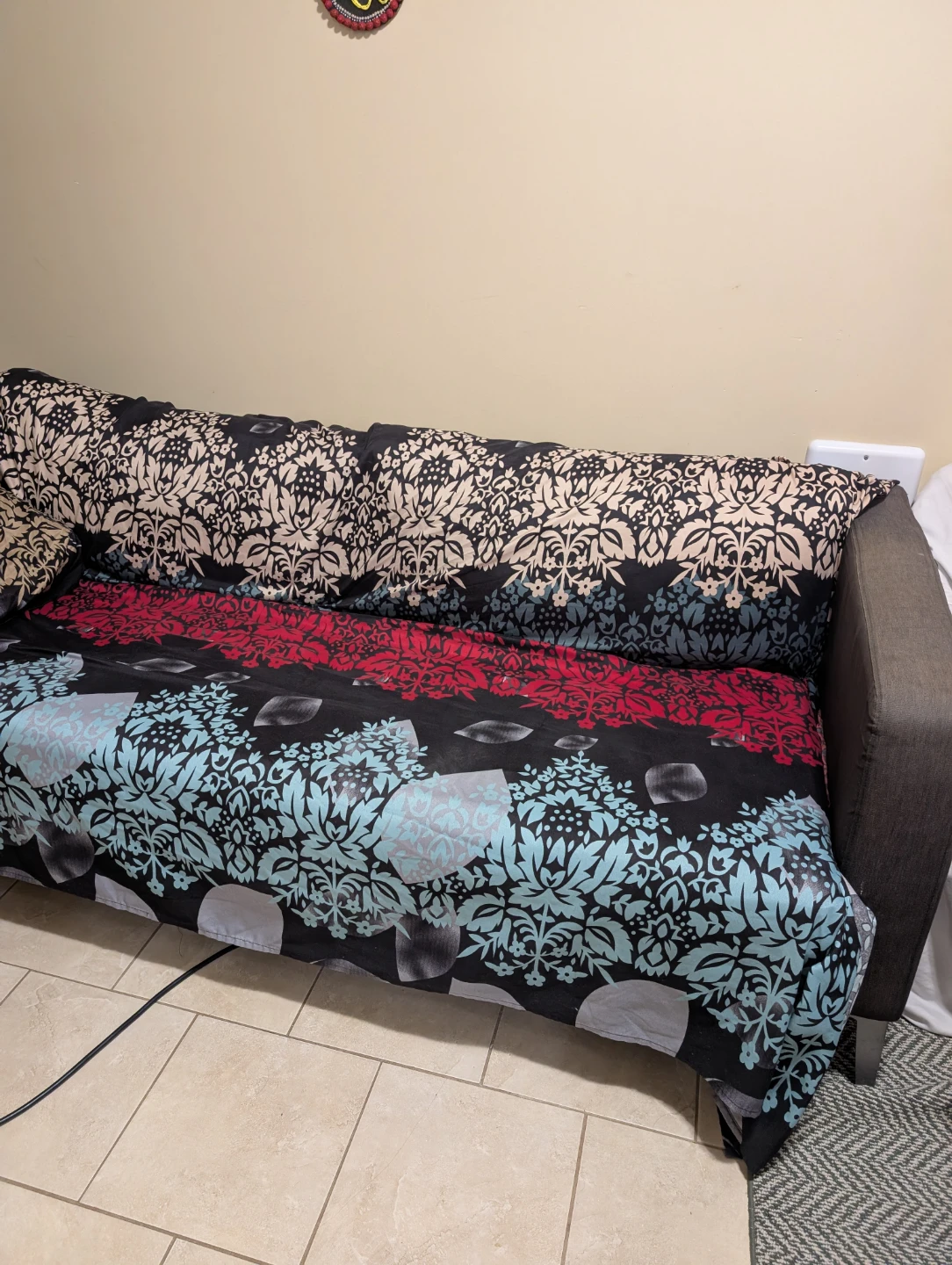 Sofa - photo 2
