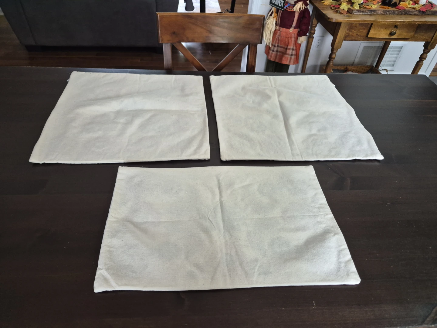 Three pillow covers🏈 - photo 2