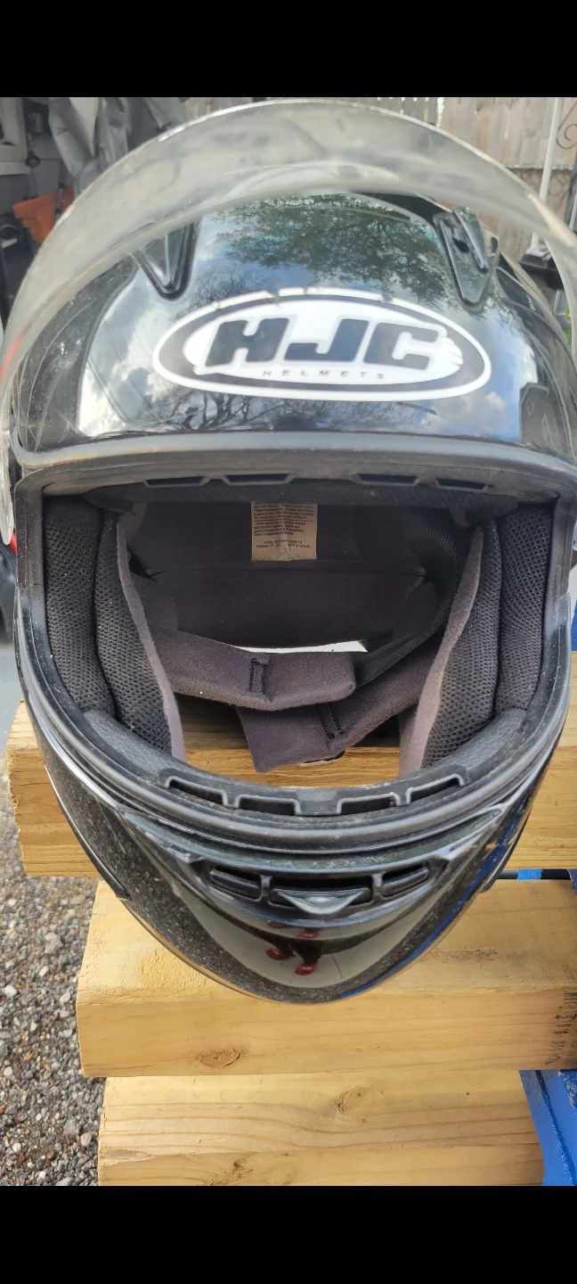 USED HJC MOTORCYCLE HELMET MEDIUM