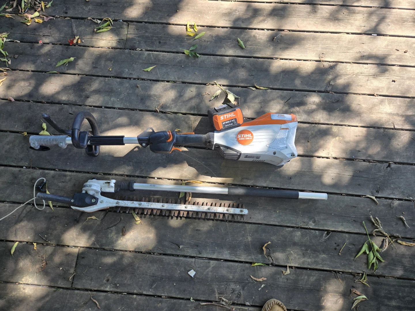 Stihl KMA 135 R Hedge Trimmer with Battery - photo 2