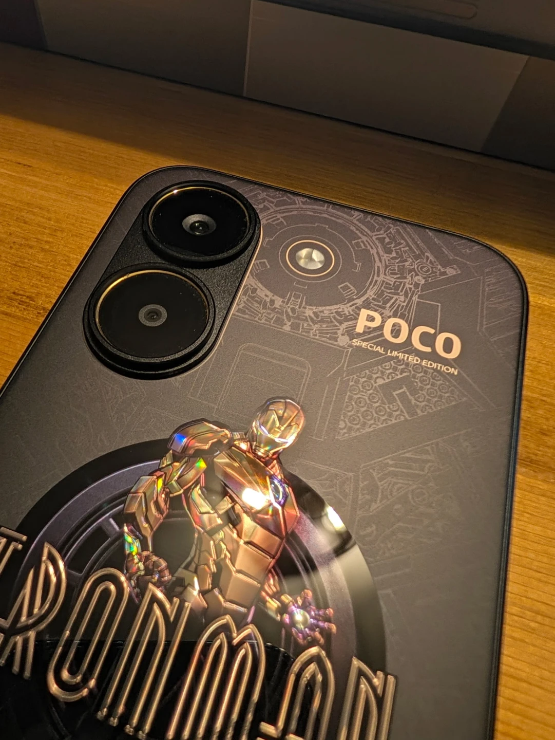 POCO X8 Pro Iron Man Special Edition - photo 2
