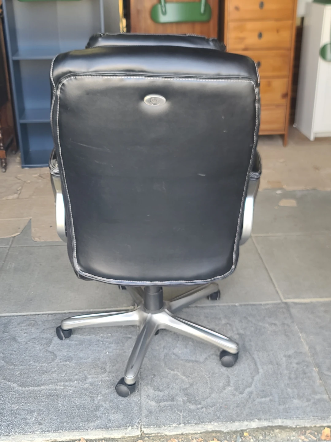 Serta Leather Executive Office Chair - photo 5