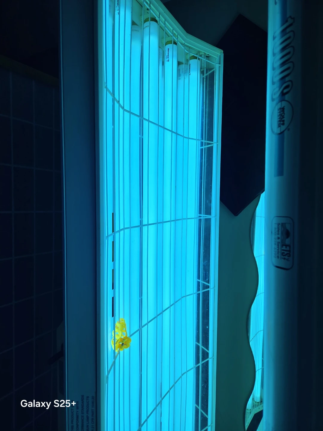 Stand up Tanning Bed - photo 5