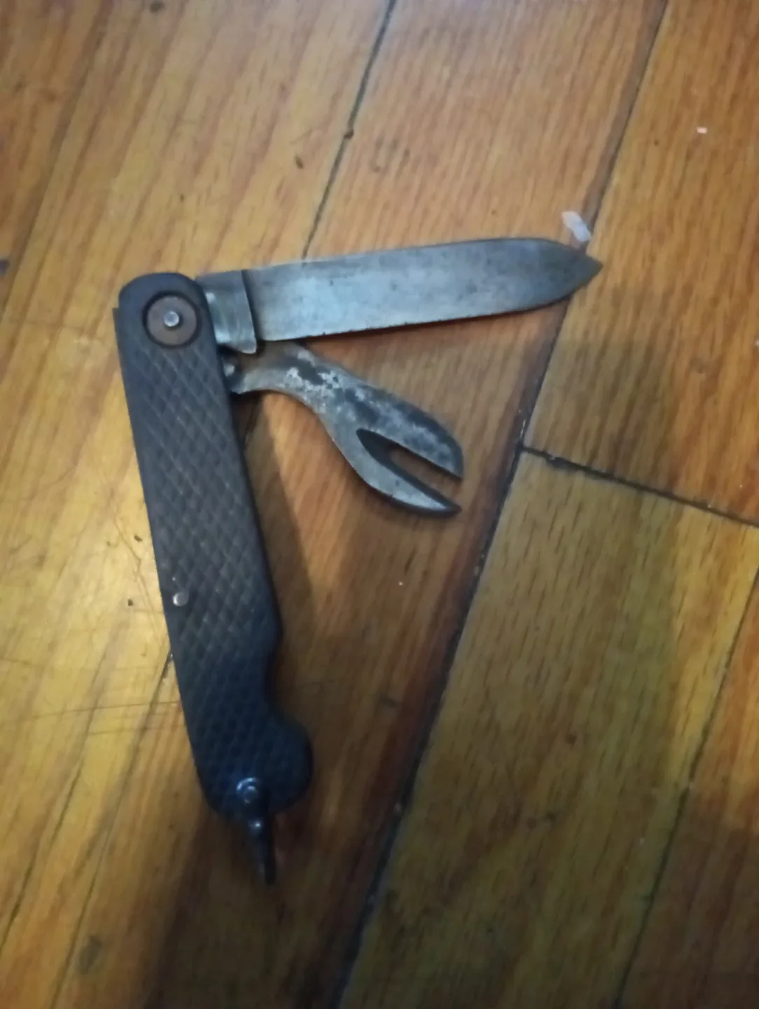 Vintage Multipurpose Pocket Knife - photo 2