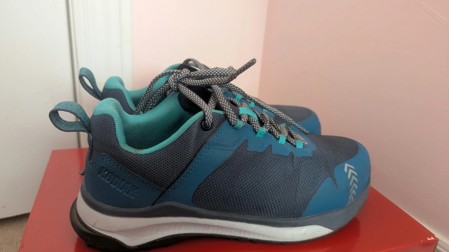Women's steel-toed shoes size 6.5 US - photo 3