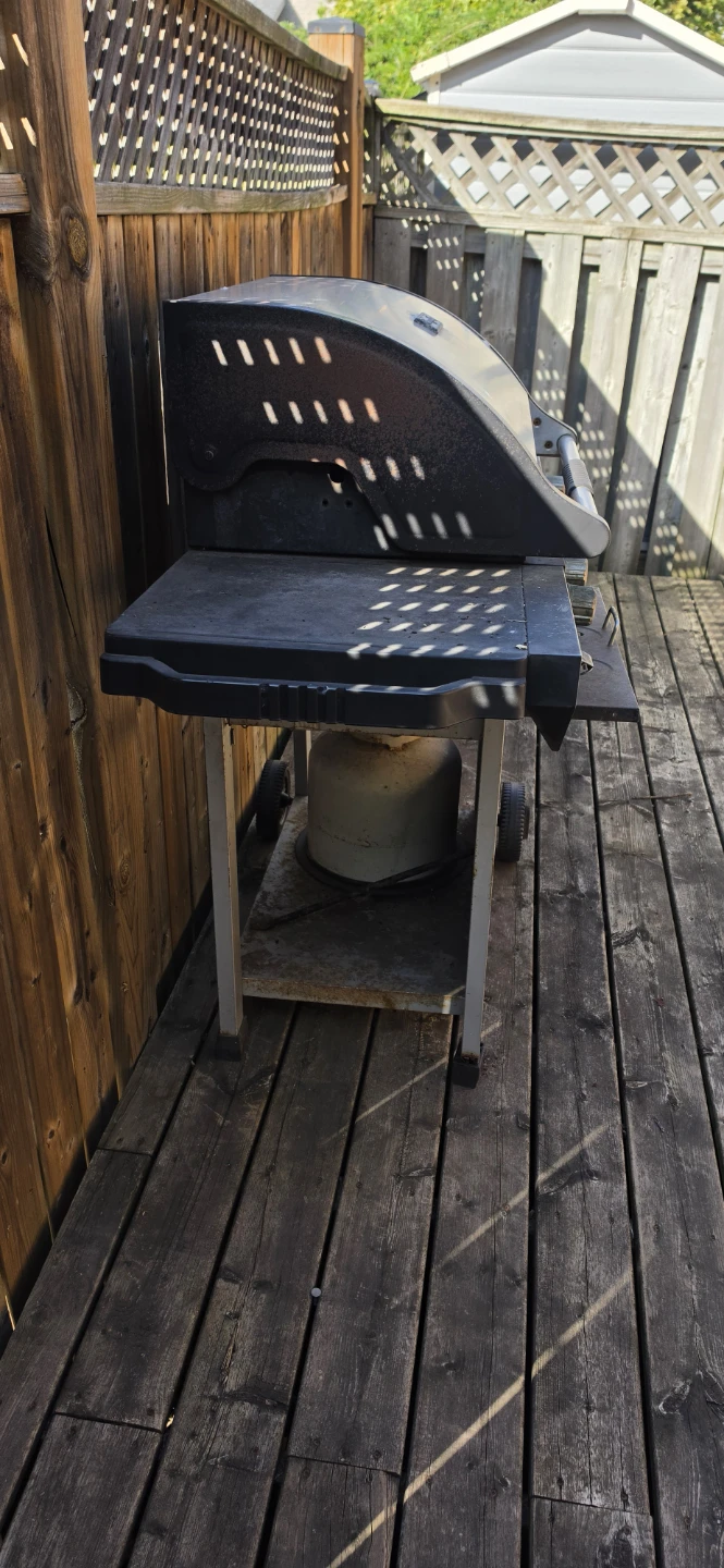 Charminglow 4-Burner Propane BBQ - photo 4