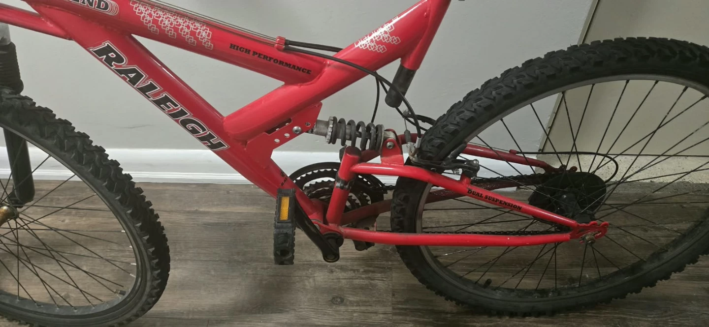 Raleigh Legend Dual Suspension Mountain Bike