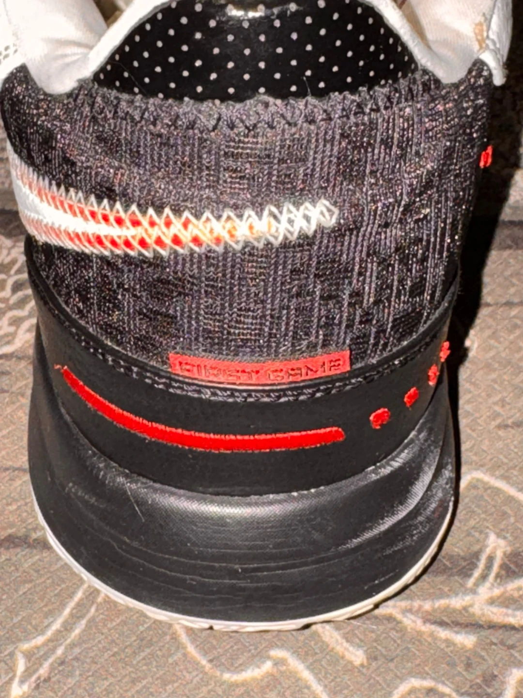 Basketball shoes - photo 4
