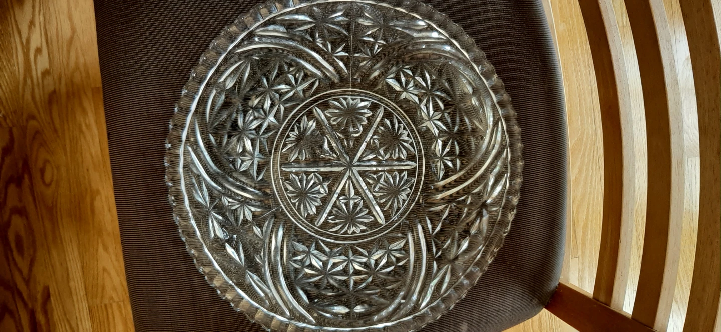 Vintage Anchor Hocking "Stars and Bars" sandwich/torte plate