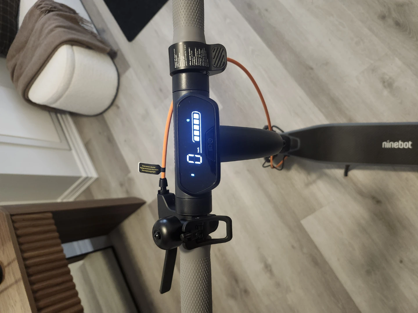 Ninebot E2 Plus II Segway Electric Scooter - photo 3