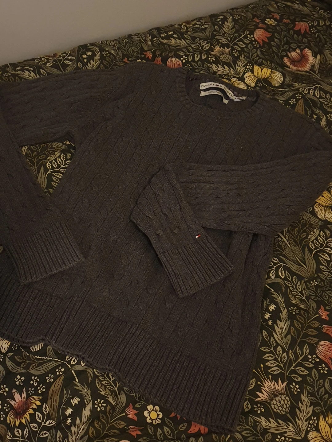 Tommy Hilfiger Cable Knit Sweater