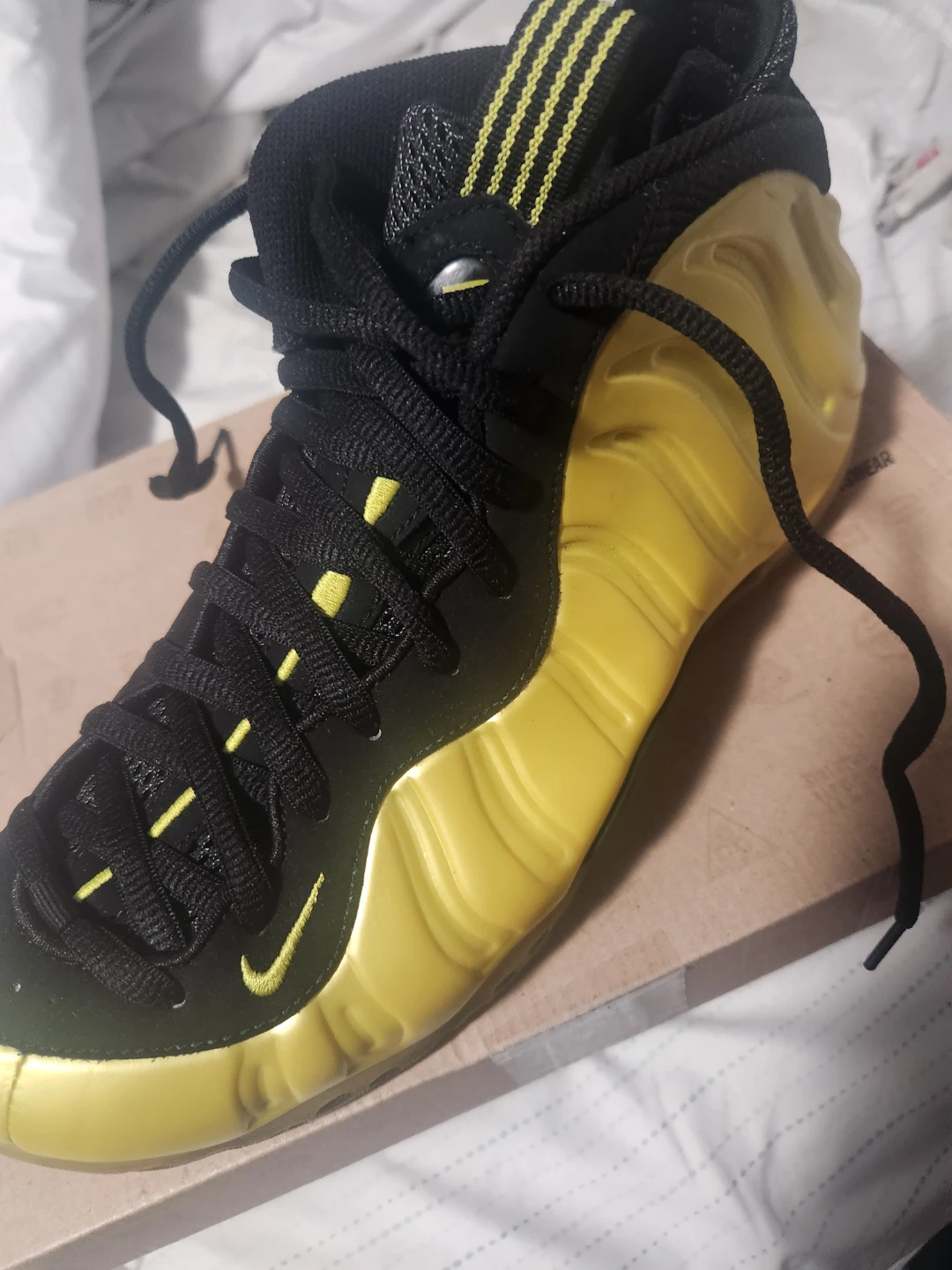 Nike Air Foamposite One Electrolime US 9.5 - photo 3