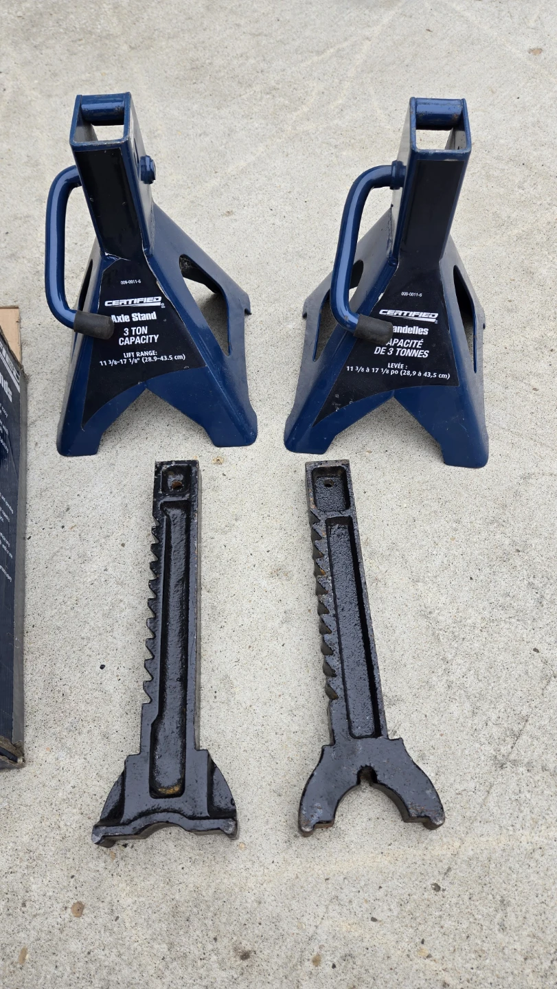 Certified 3 Ton Axle Stands - photo 3
