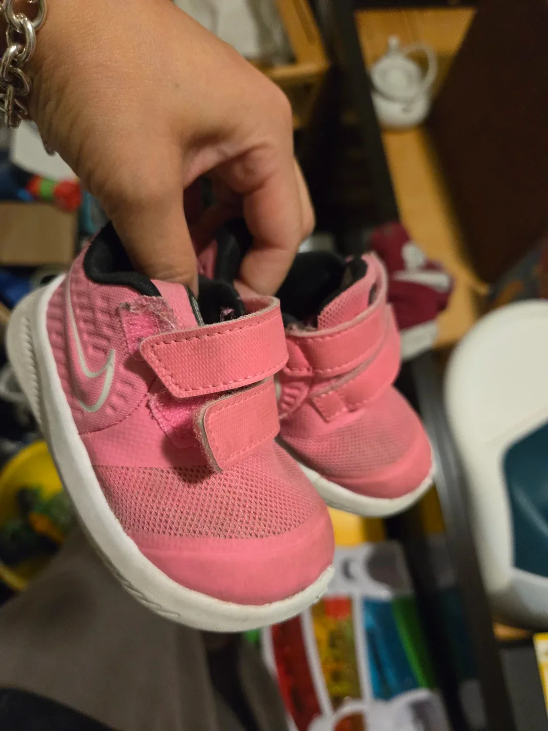 Nike Toddler Shoes Pink Size 4C 🏈